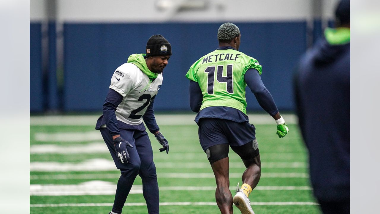 PHOTOS: Seahawks Practice In Action Green Ahead Of Thursday Night