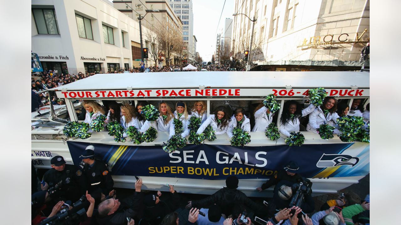 PHOTOS: Best of Super Bowl XLVIII Parade