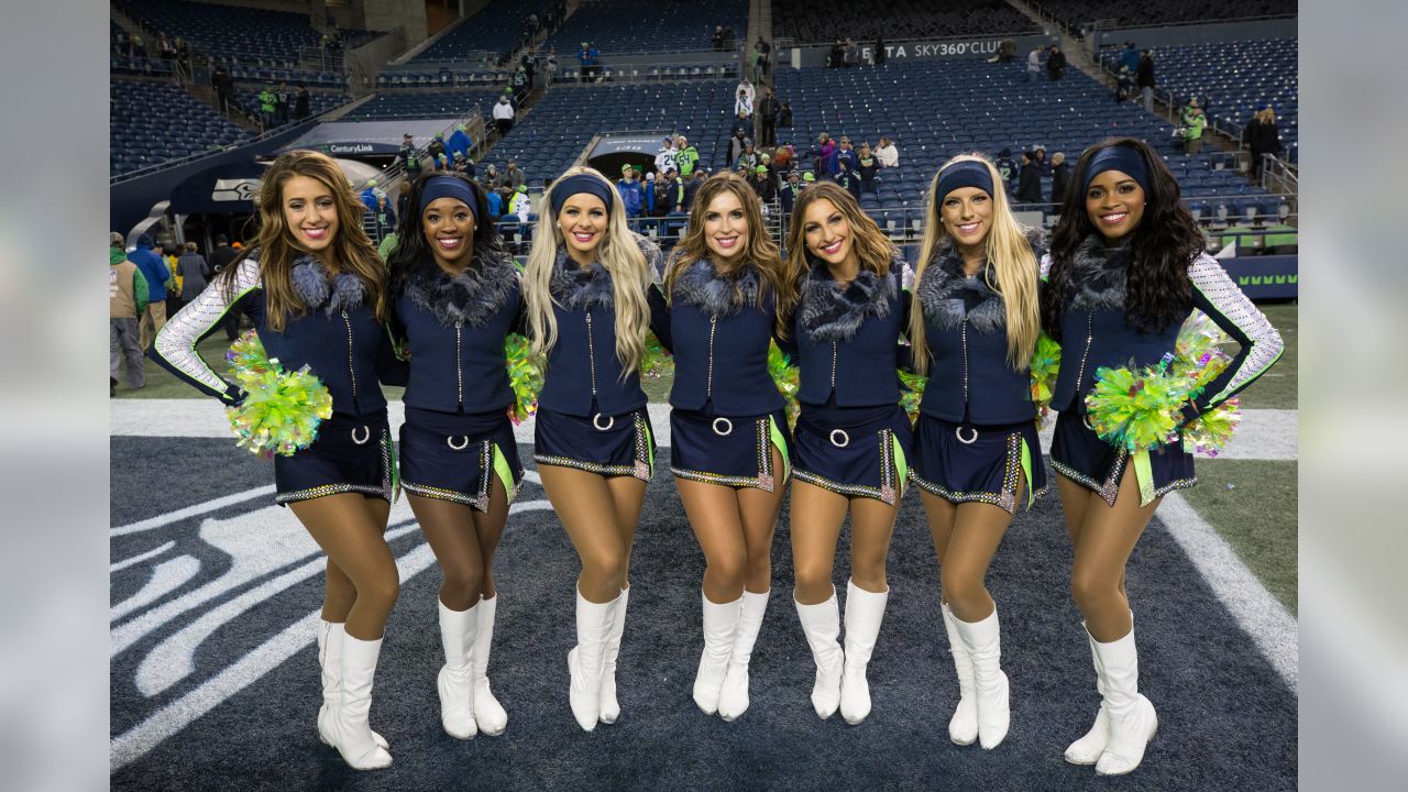 Seahawks Cheerleader Goes Viral During Monday Night Football Win