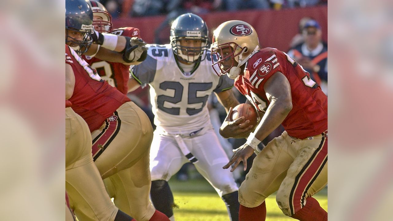 49ers runningback Kevan Barlow in first quarter action as the San