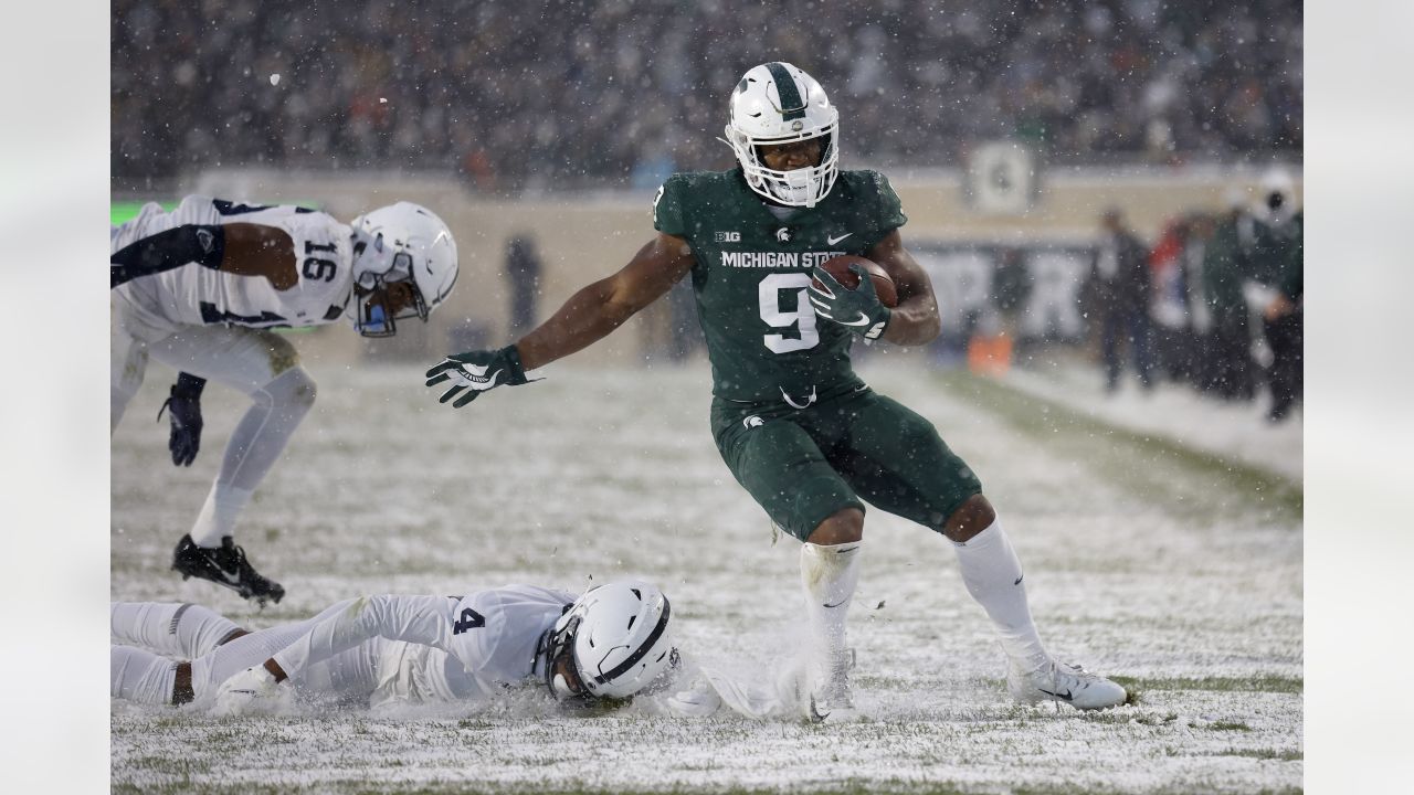 NFL Draft: Seattle Seahawks Select RB Kenneth Walker III at 41st Overall. -  Visit NFL Draft on Sports Illustrated, the latest news coverage, with  rankings for NFL Draft prospects, College Football, Dynasty