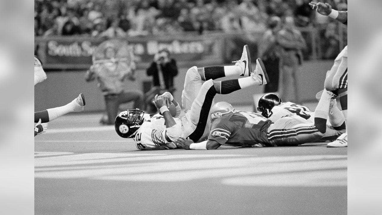 PHOTOS: 1977 Matchup - Steelers(30) Seahawks(20)