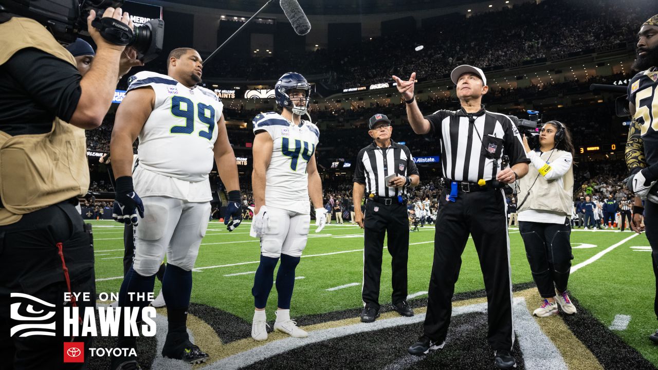 Seattle Seahawks will move kickoff if it conflicts with Mariners playoff  game 