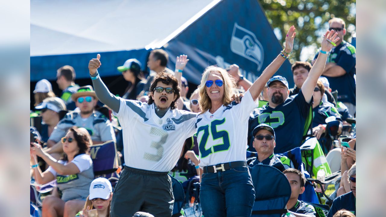 Seattle Seahawks on X: @Safeway The Seahawks 12 Tour, presented by @Safeway  is back for a one-day takeover event this Blue Friday, July 16! Learn more  and join us:   /