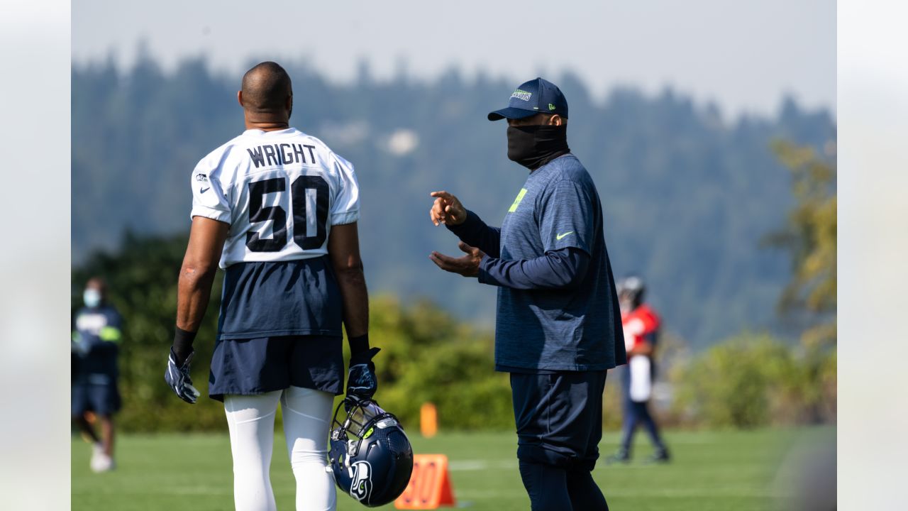 Seahawks will move kickoff if conflict with Mariners, ALDS - The Columbian