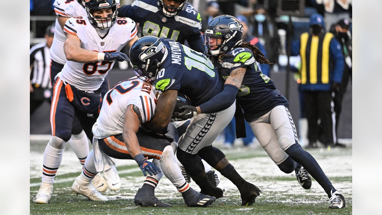 Instant Reaction: Bears Embarrass Dysfunctional Seahawks in 27-11 Preseason  Defeat - Sports Illustrated Seattle Seahawks News, Analysis and More