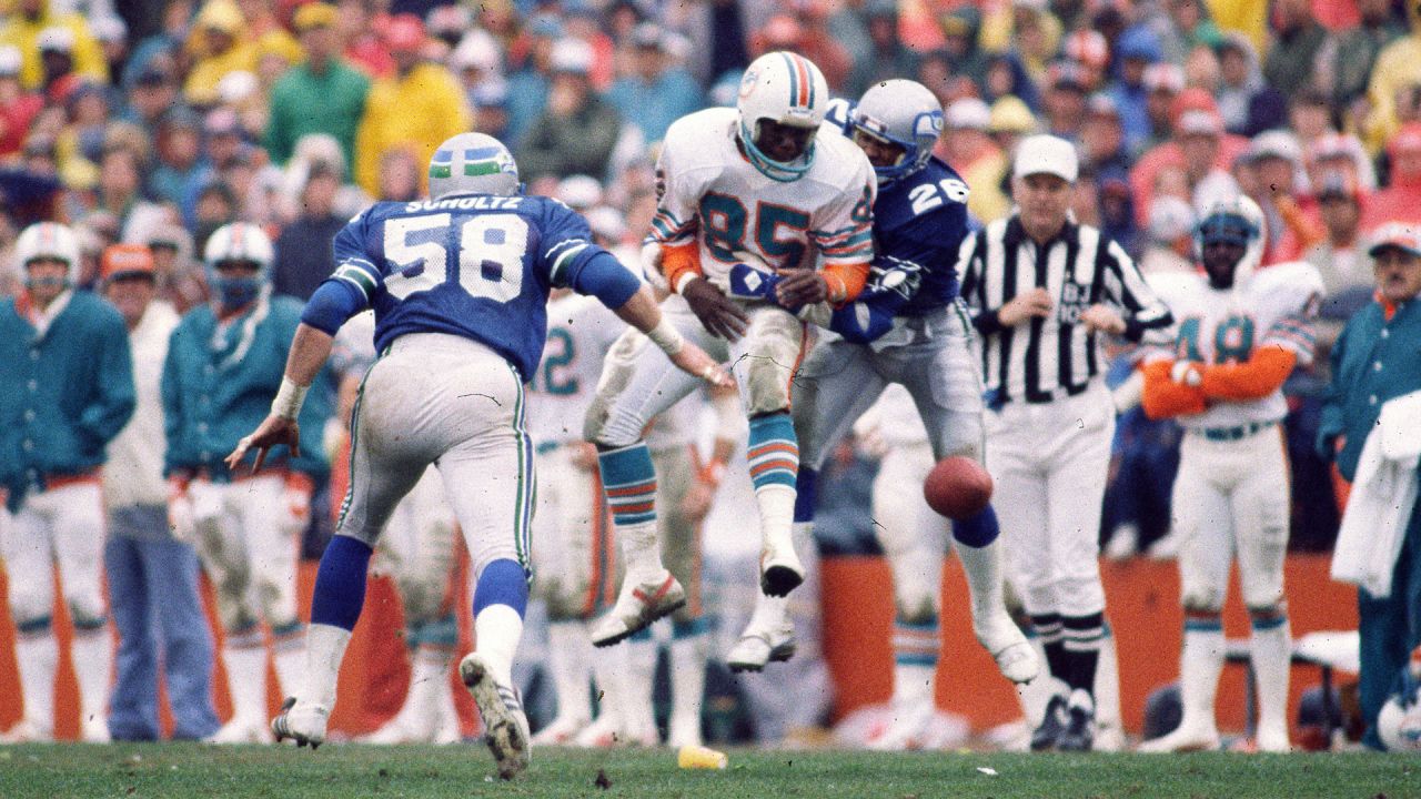 On this date: Seahawks upset Dolphins to advance to AFC