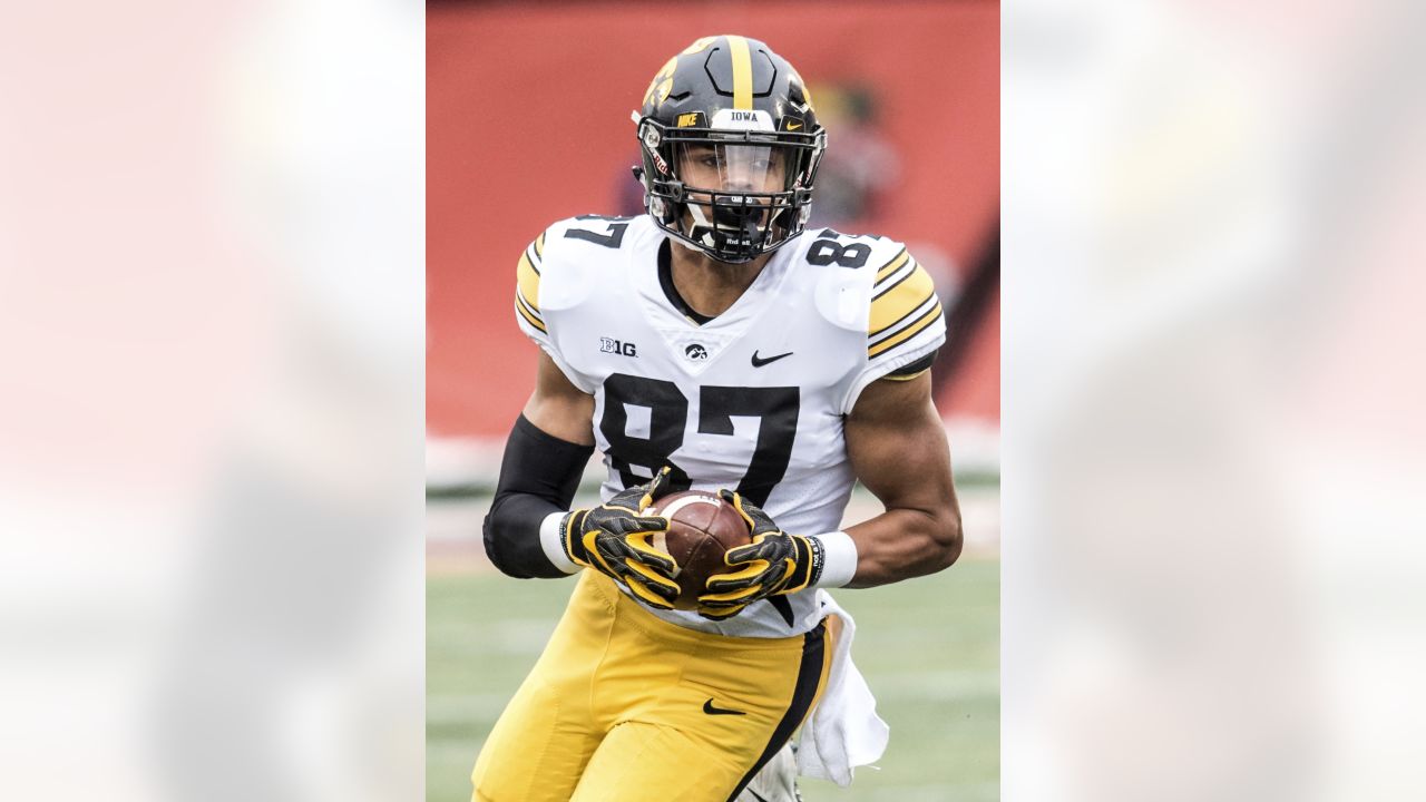 Fantasy Alert: NFL Insider Predicts Noah Fant as Seahawks' Top Sleeper  Candidate, News, Scores, Highlights, Stats, and Rumors