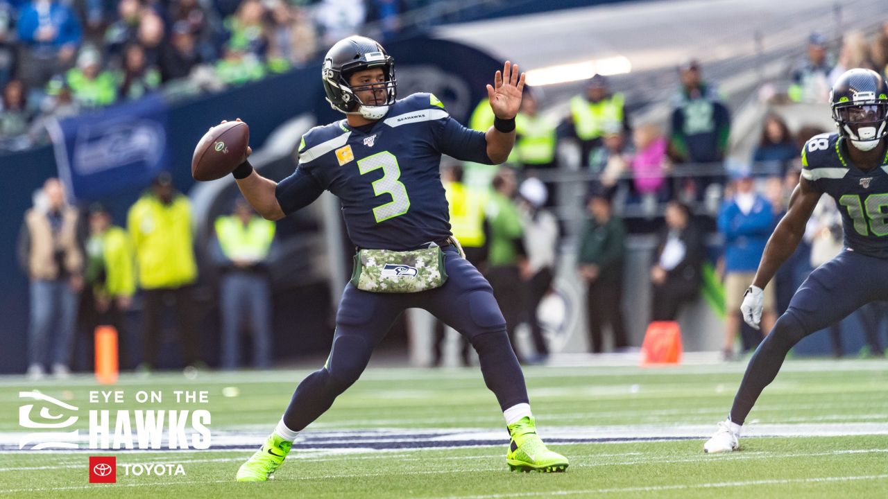 Russell Wilson Named NFC Offensive Player Of The Week For Second Time This  Season