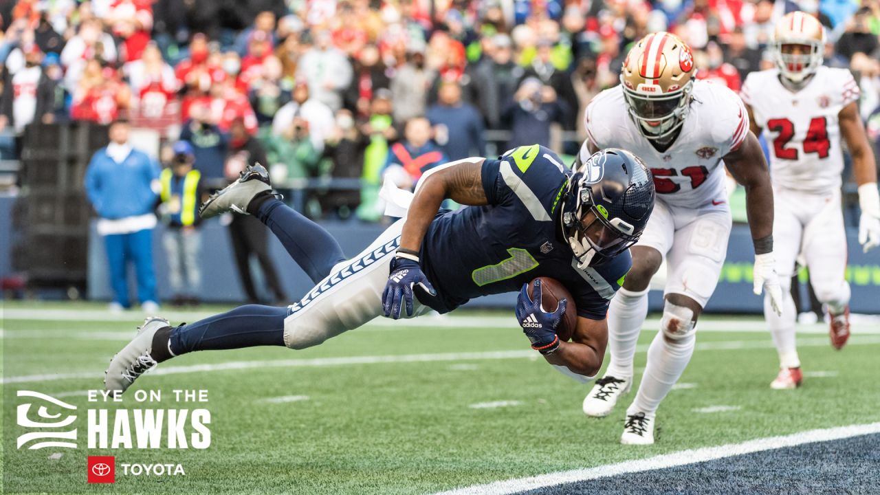 He's dangerous': Travis Homer does it all on special teams to spark  Seahawks' upset of 49ers