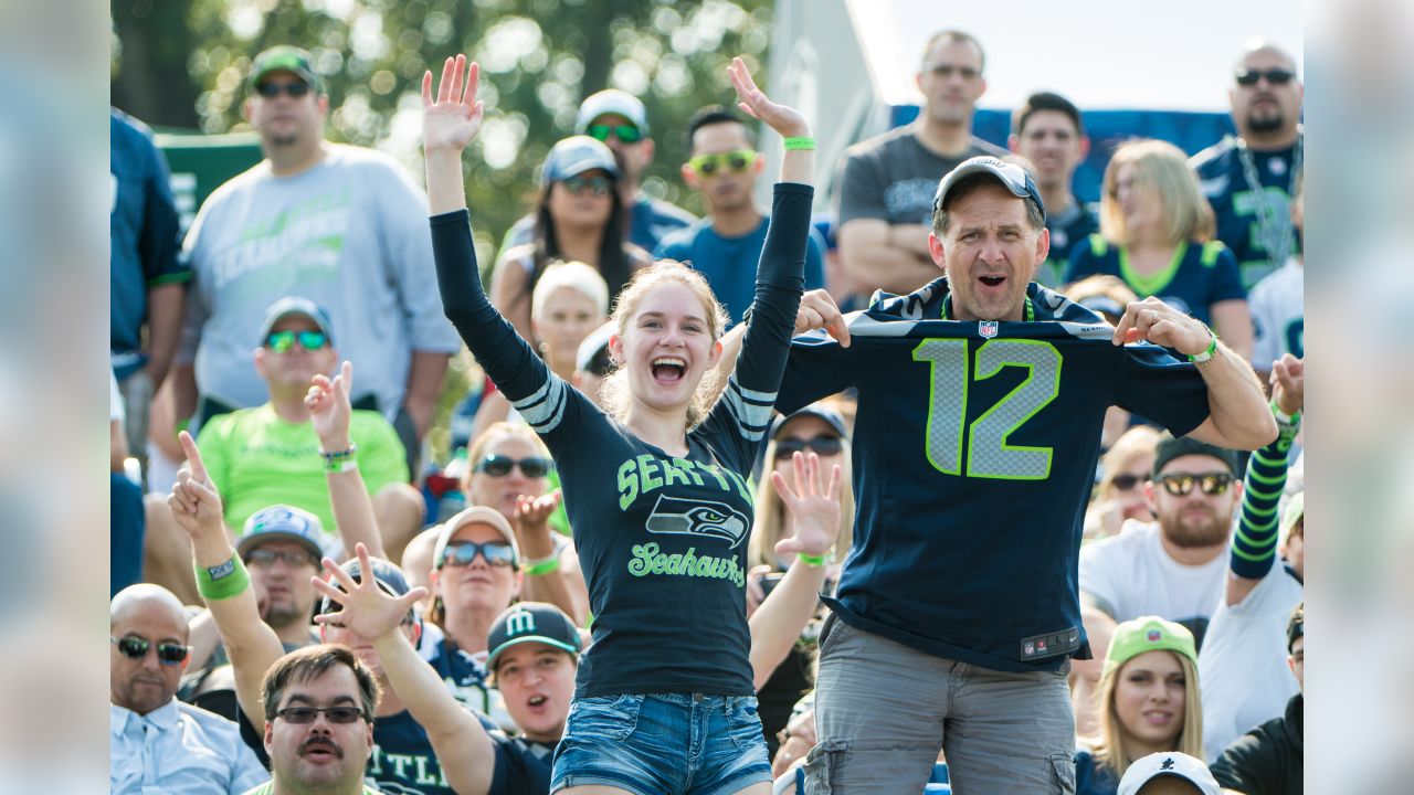 On the Gridiron: Seattle Seahawks Production, Ops Teams Keep Fans at the  Heart of Game Day at CenturyLink Field