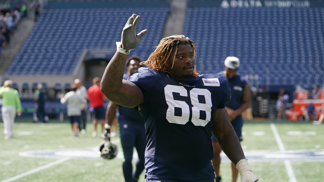 Seattle Seahawks guard Damien Lewis (68) gets set during an NFL