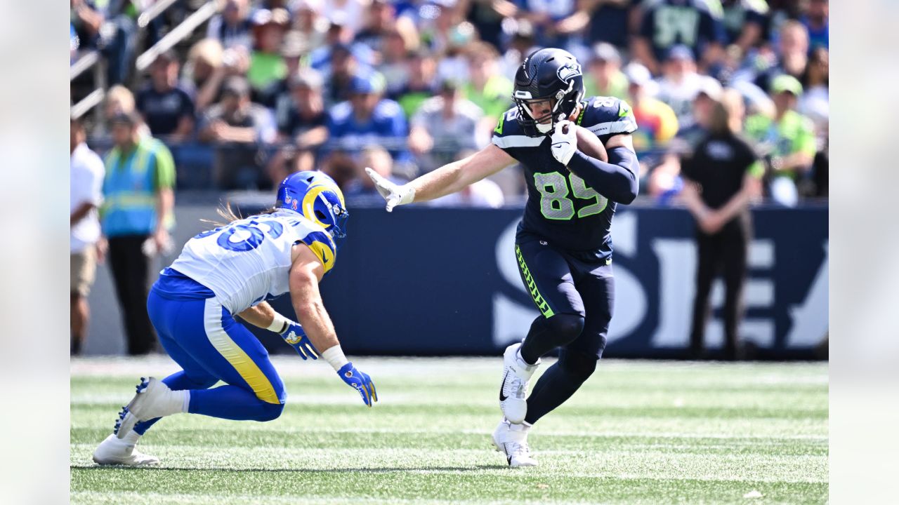 Wednesday Roundup: PFF Grades Will Dissly As The Highest TE In The NFL This  Season