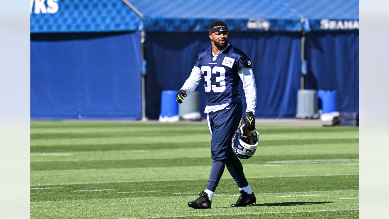 Seahawks' Jamal Adams Considered Retirement After Suffering Leg Injury in  2022, News, Scores, Highlights, Stats, and Rumors