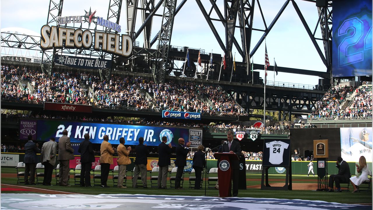 Classic Mariners Games: Mariners Retire Ken Griffey Jr.'s Number 24, by  Mariners PR