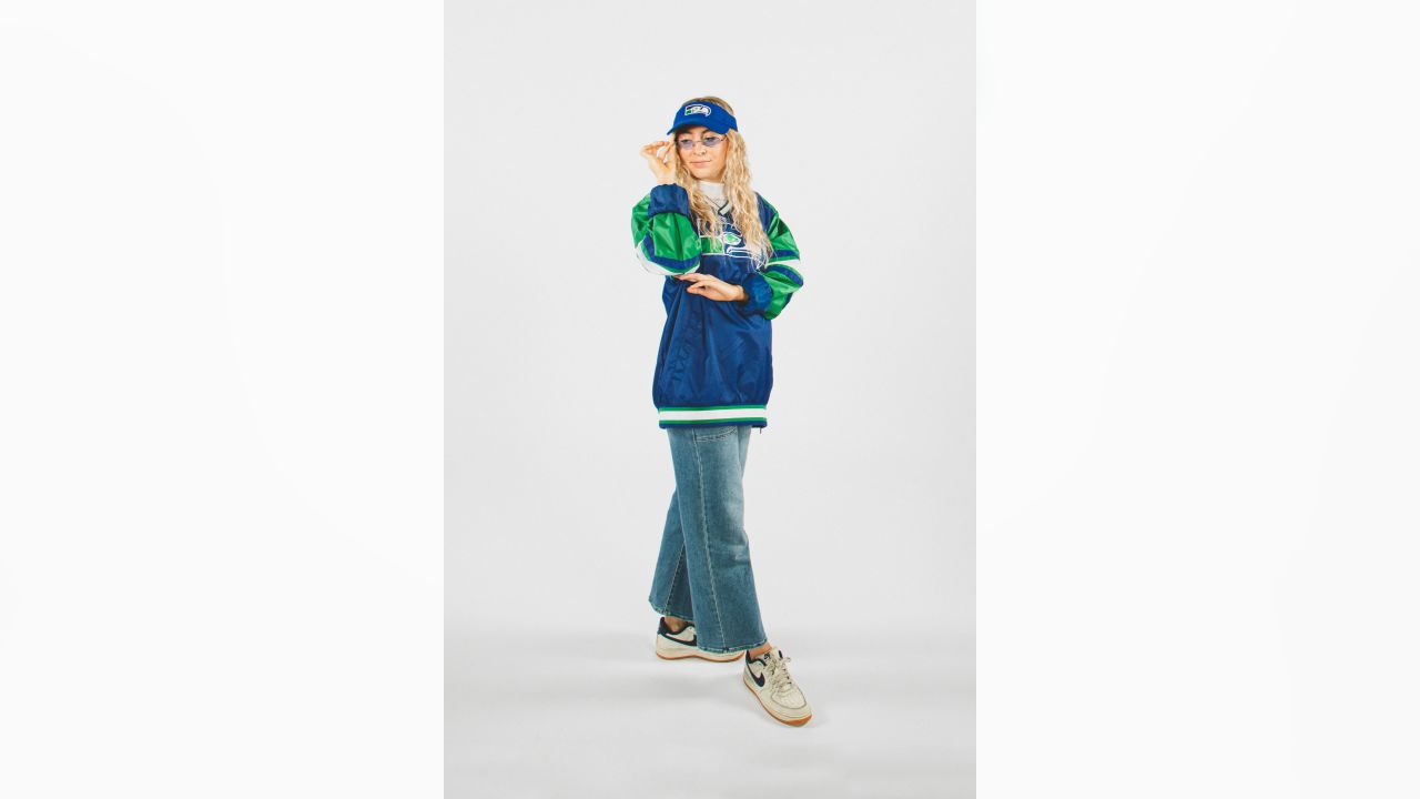 Throwback styles that never get - The Seahawks Pro Shop