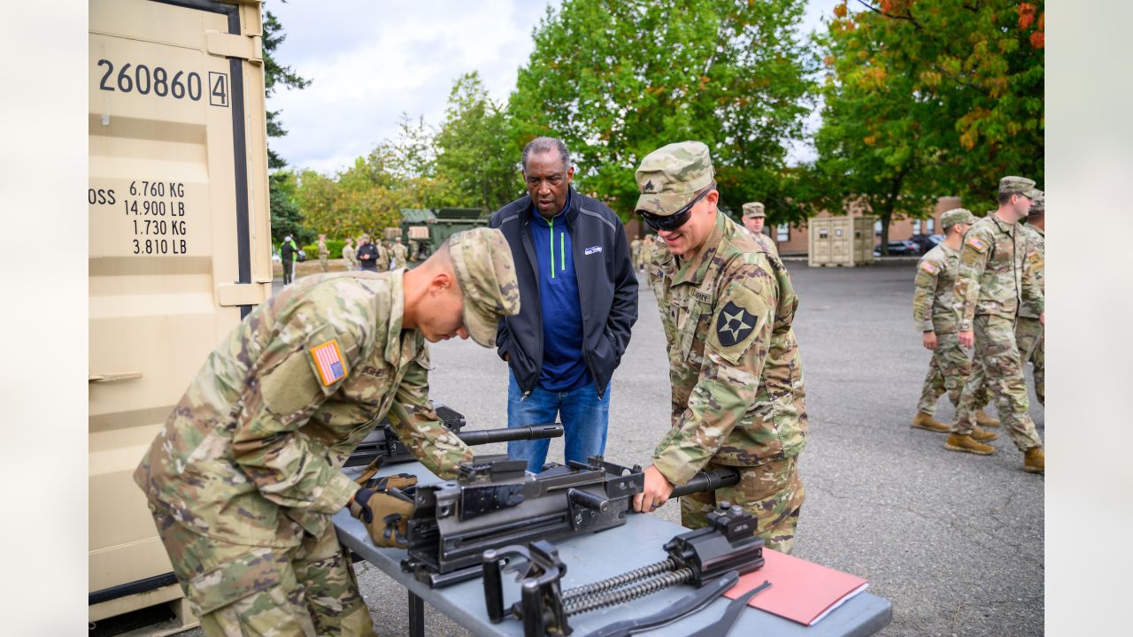 DVIDS - Images - Seahawks Invite Pacific Northwest Military