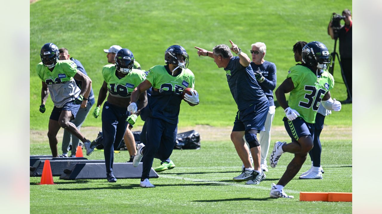 Seahawks analysis: Seattle sits at .500 thanks in part to rookie class