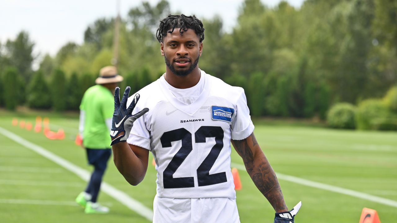 Welcome Back, 12s & Other Observations From Day 1 Of 2021 Seahawks