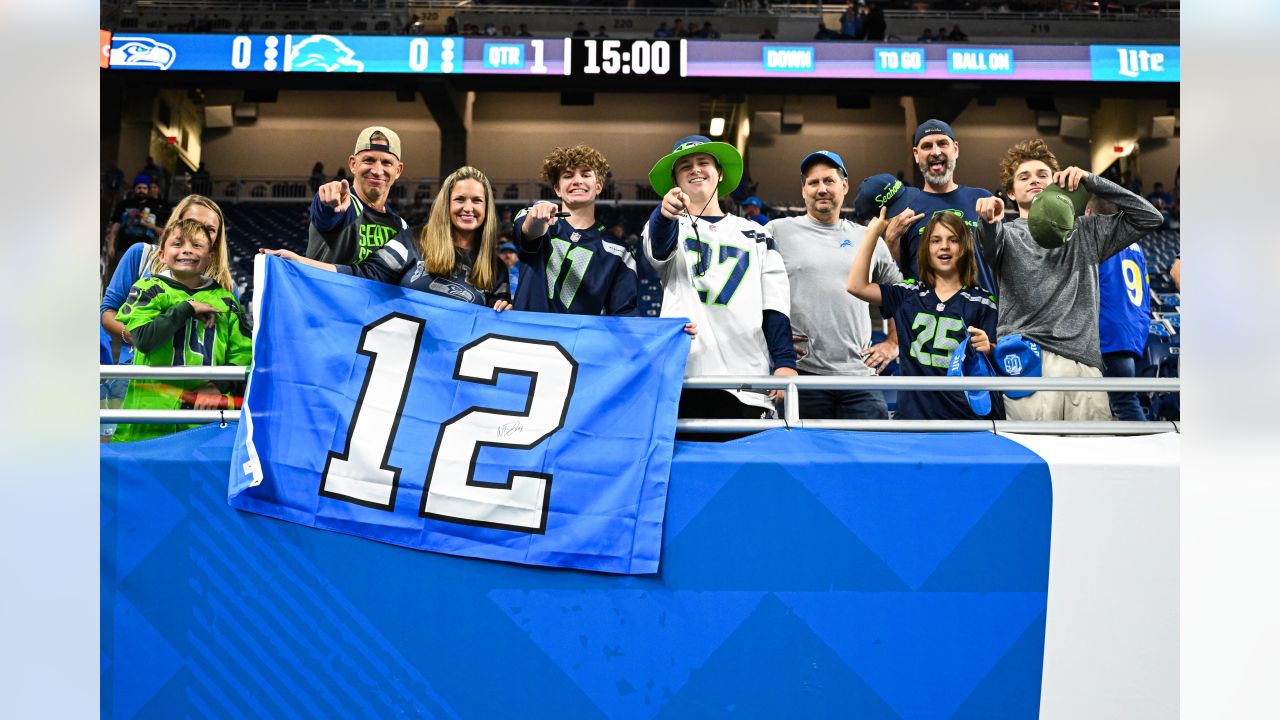 Detroit Lions on X: The Detroit Lions would like to thank the Seattle  Seahawks and their fanbase for donating nearly $20,000 to the Detroit Lions  Foundation in celebration of our win over