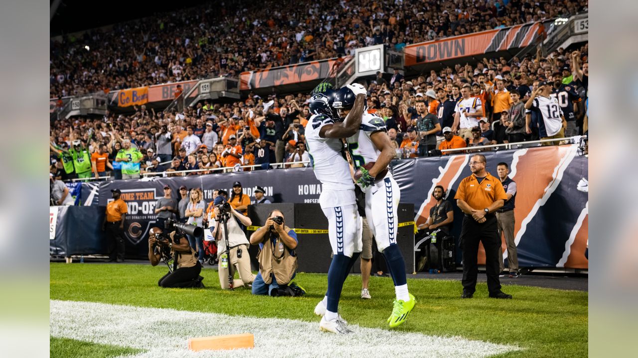 Sounders FC, Seattle Seahawks and First & Goal Inc. unveil new FieldTurf  playing surface inside CenturyLink Field