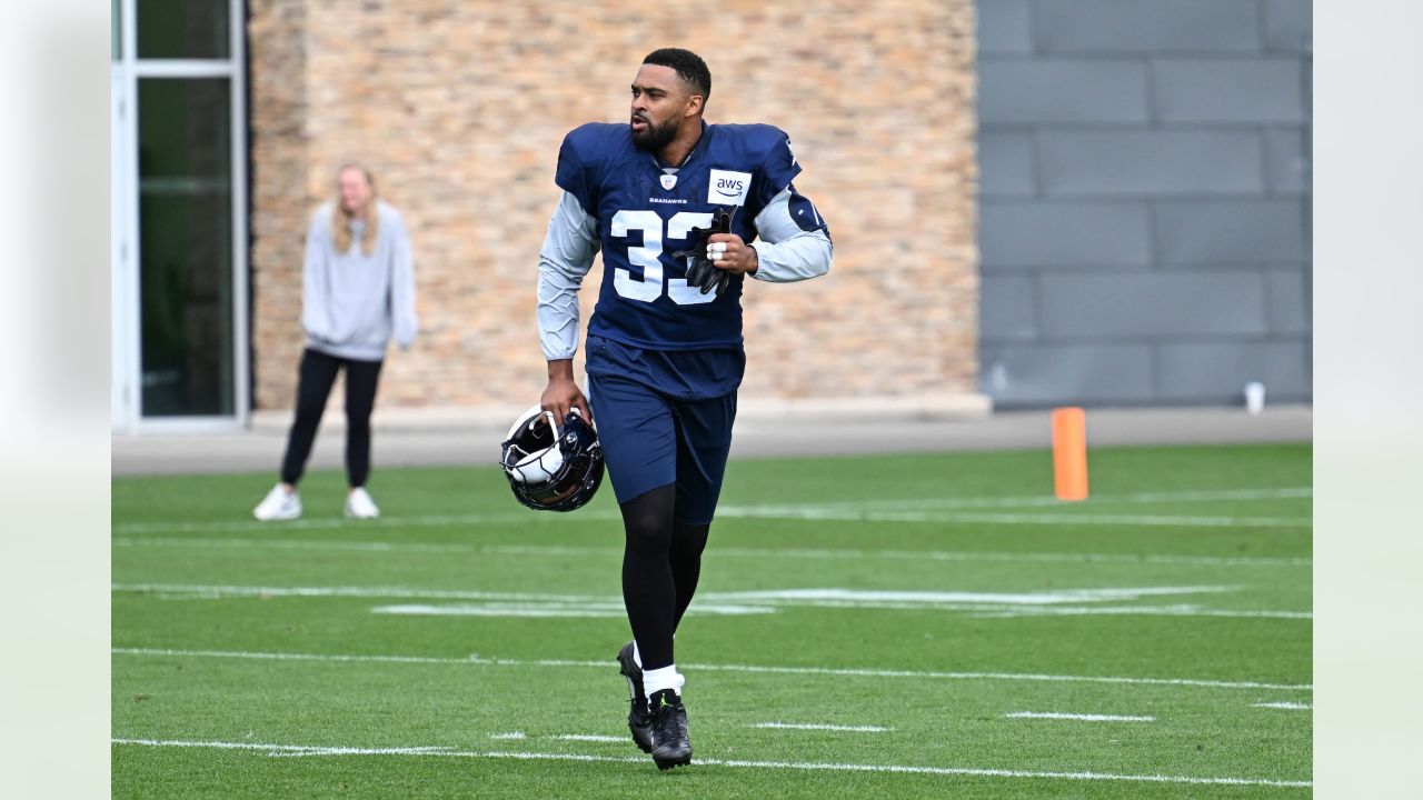 Seattle Seahawks Injury Report vs. Carolina Panthers: Jamal Adams Back,  Multiple Big Names OUT - Sports Illustrated Seattle Seahawks News, Analysis  and More