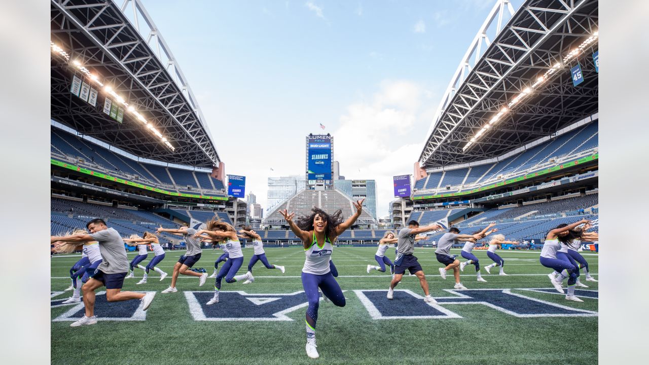 Thursday Round-Up: Behind The Scenes With Rookie Seahawks Dancer Geena