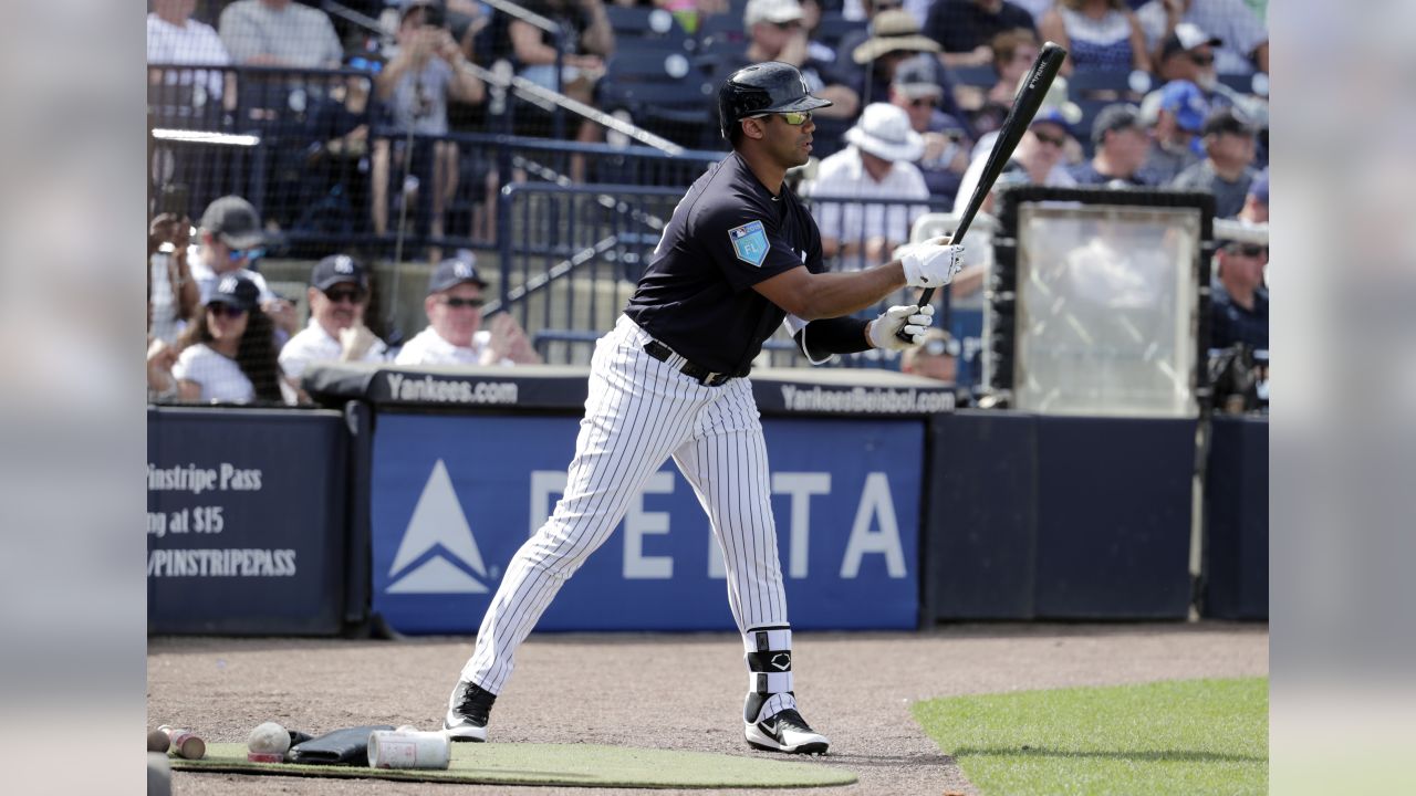 Popper: Russell Wilson gets his moment, but not a hit, for Yankees