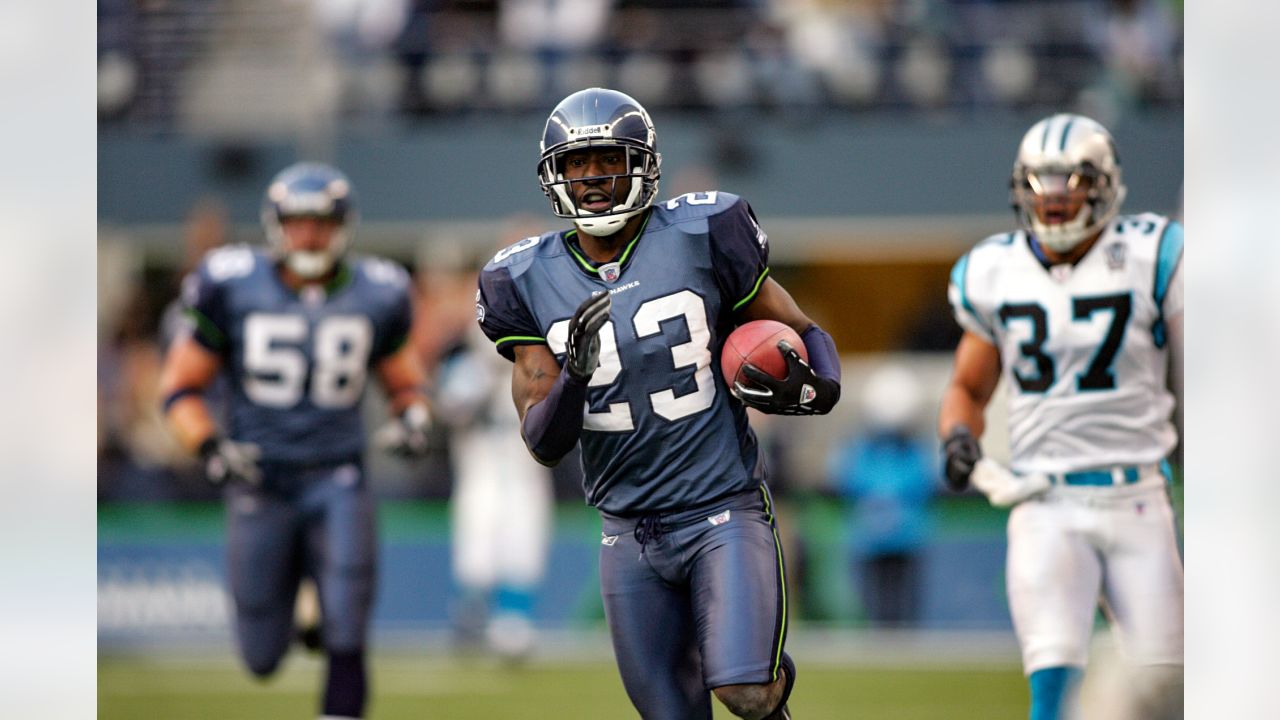 Seahawks Sign RB Godwin Igwebuike Off Practice Squad, Place S Joey