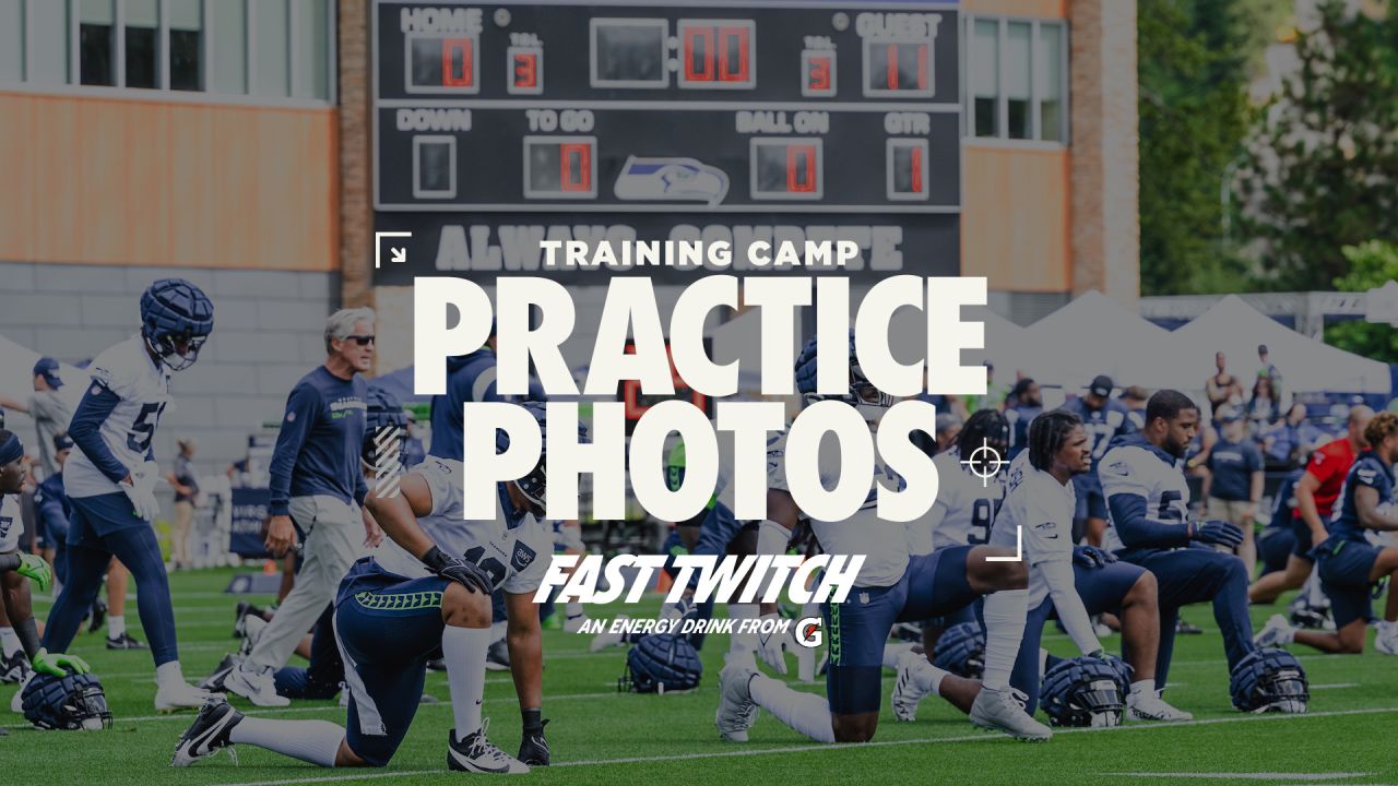 Seahawks get NFL training camp injury updates on Kenneth Walker, Zach  Charbonnet