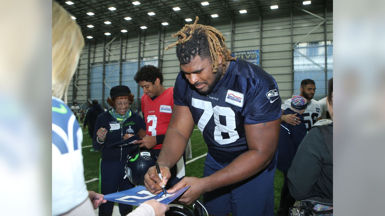 Good Seahawks news on health of top rookie pick L.J. Collier