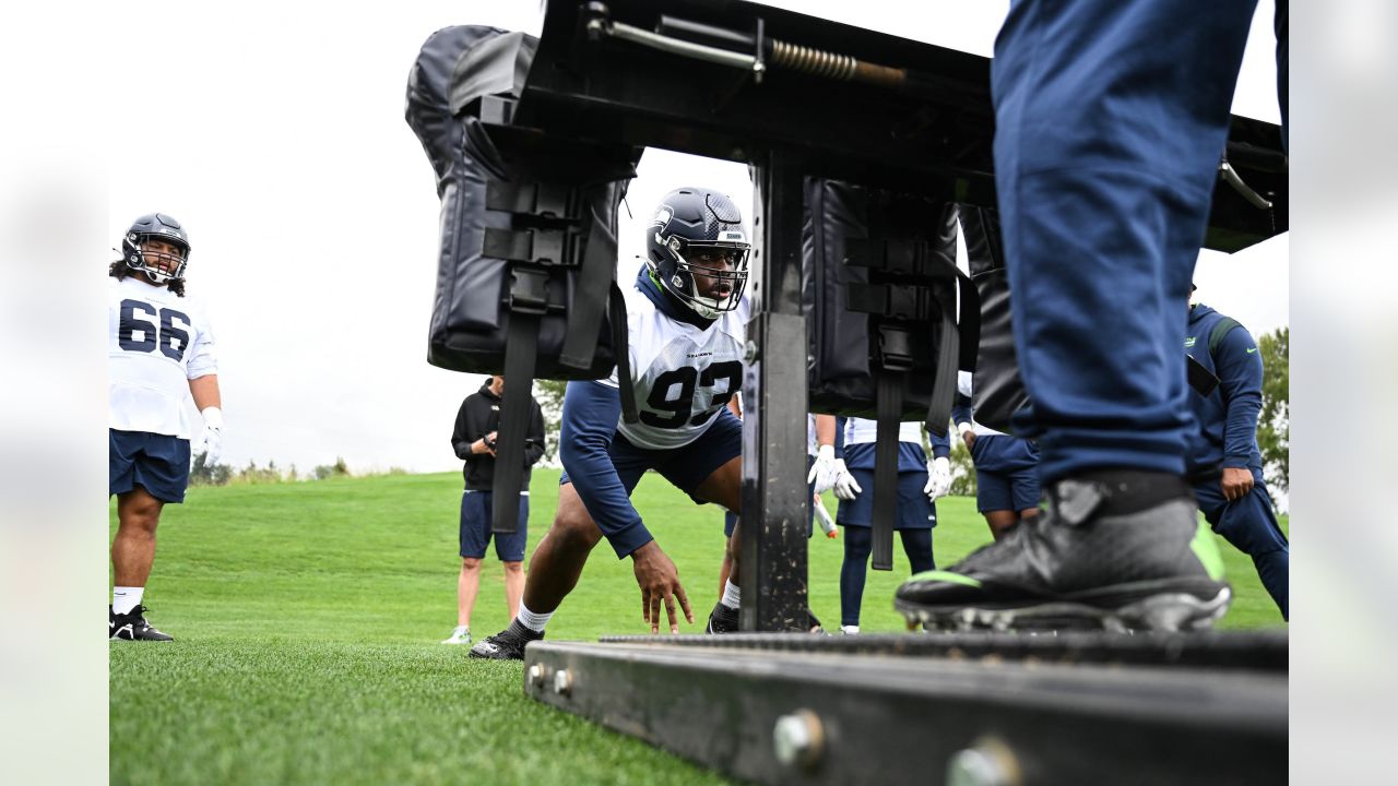 PFF crowns Bobby Wagner as the best linebacker of the 2018 season. :  r/Seahawks