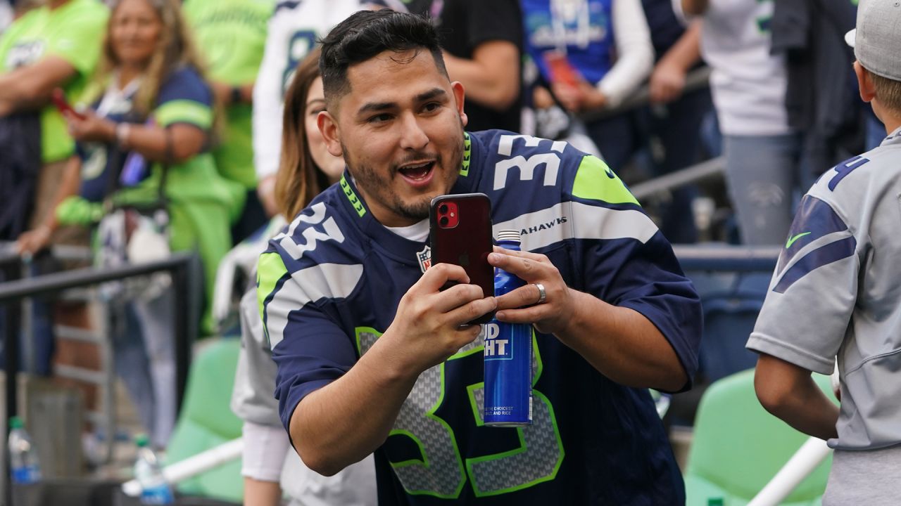 PHOTOS: Fans Attend Seahawks vs. Broncos Preseason Matchup