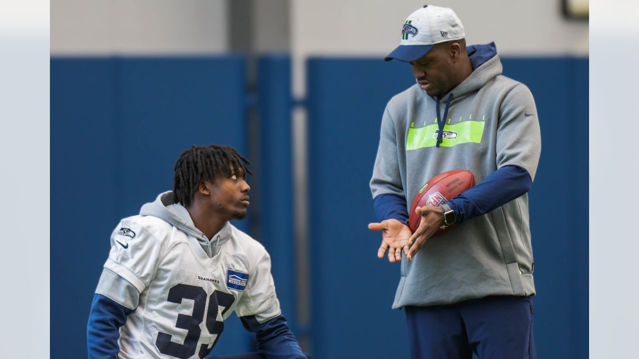 UTSA's Tariq Woolen earns Pro Bowl honors with Seahawks