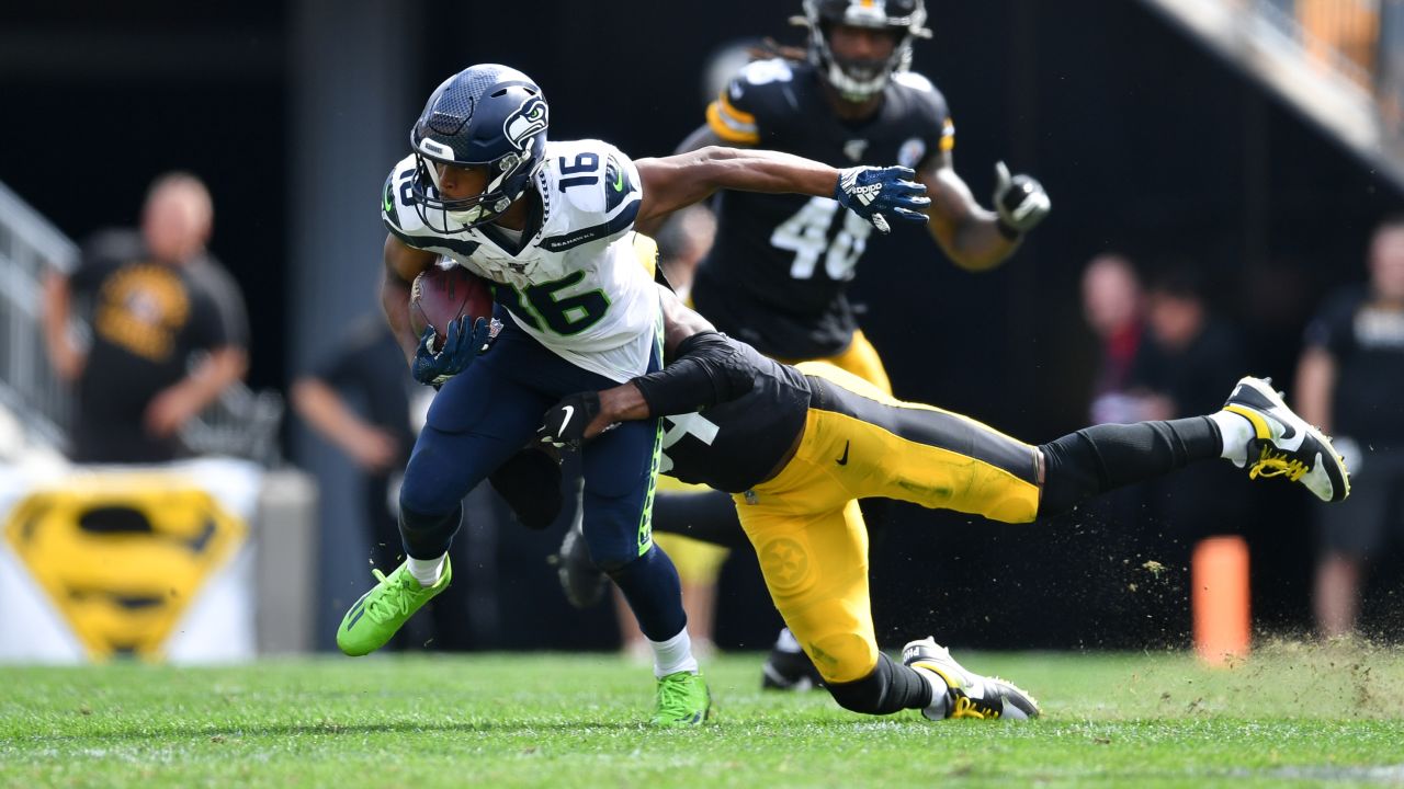 Smith's late miscue leads to Seahawks' loss against Steelers - The San  Diego Union-Tribune