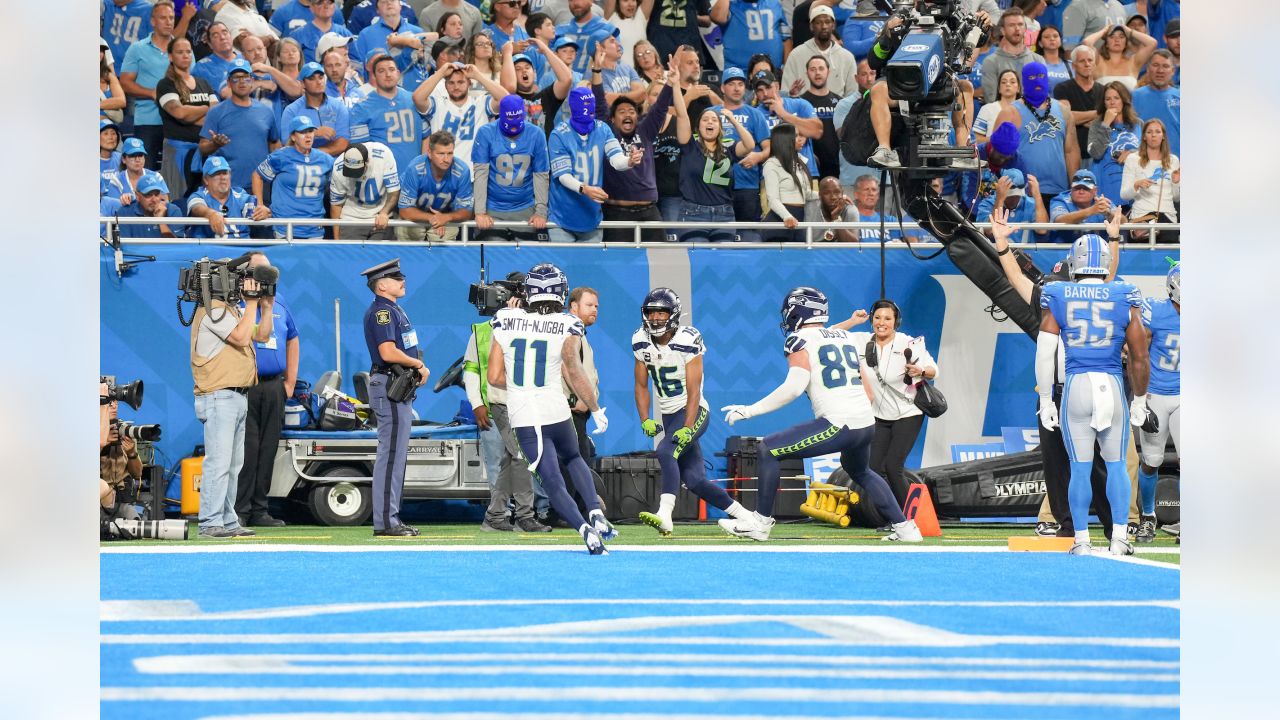 Seattle Seahawks Rapid Reaction: Geno Smith, Tre Brown Key Thrilling 37-31  OT Win Over Detroit Lions - Sports Illustrated Seattle Seahawks News,  Analysis and More