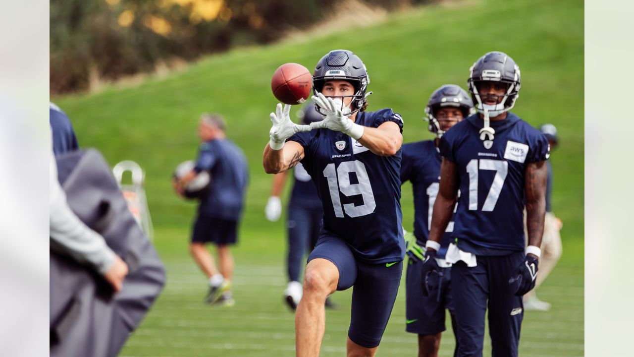 Tuesday Round-Up: The Athletic Looks At The Special Bond Between Tyler  Lockett and Quandre Diggs