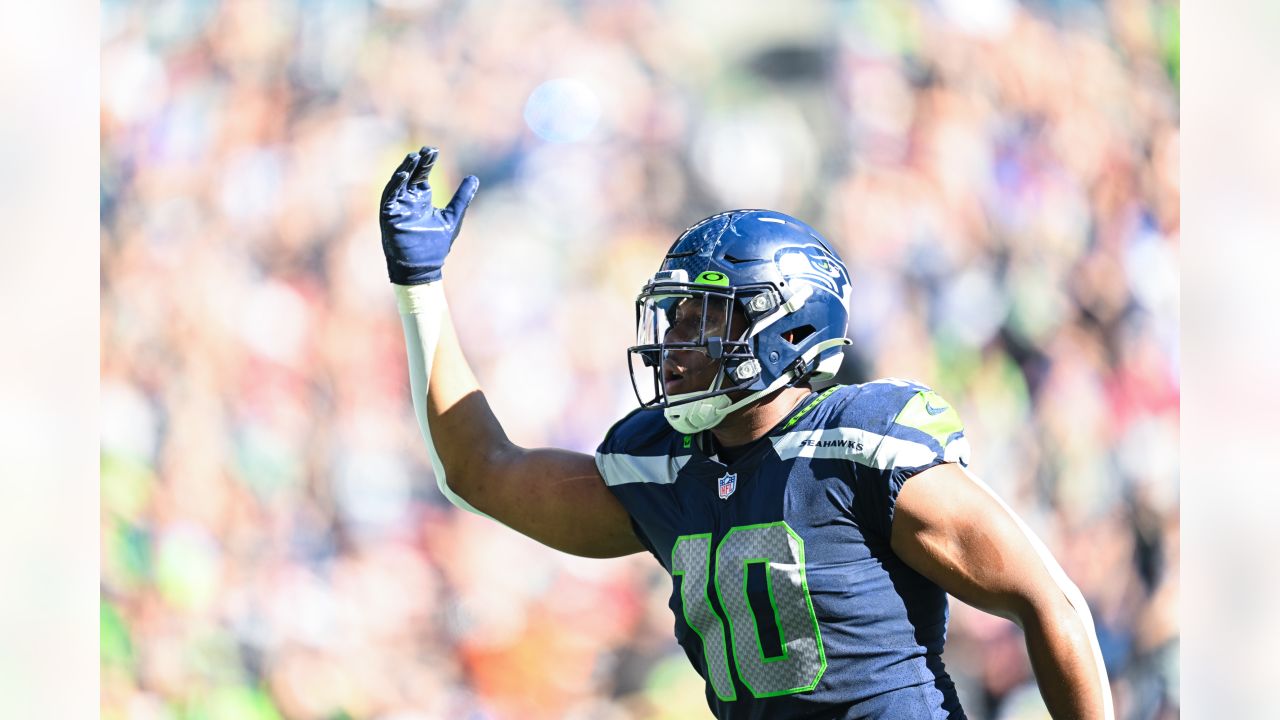 Seahawks win 38-30 to spoil Cardinals' shot at NFC West title - The  Columbian