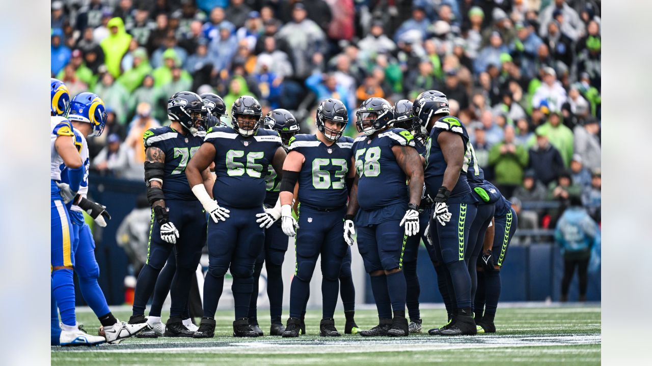 Rapid Reaction: Seahawks Keep Playoff Hopes Alive With OT Win In Week 18