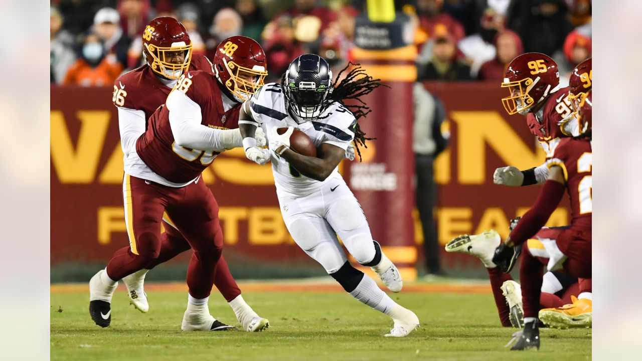 Seahawks late comeback falls short against Washington