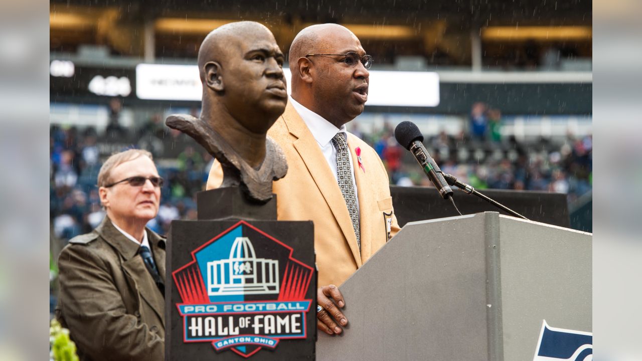 Quiet Cortez Kennedy finally gets his Hall moment