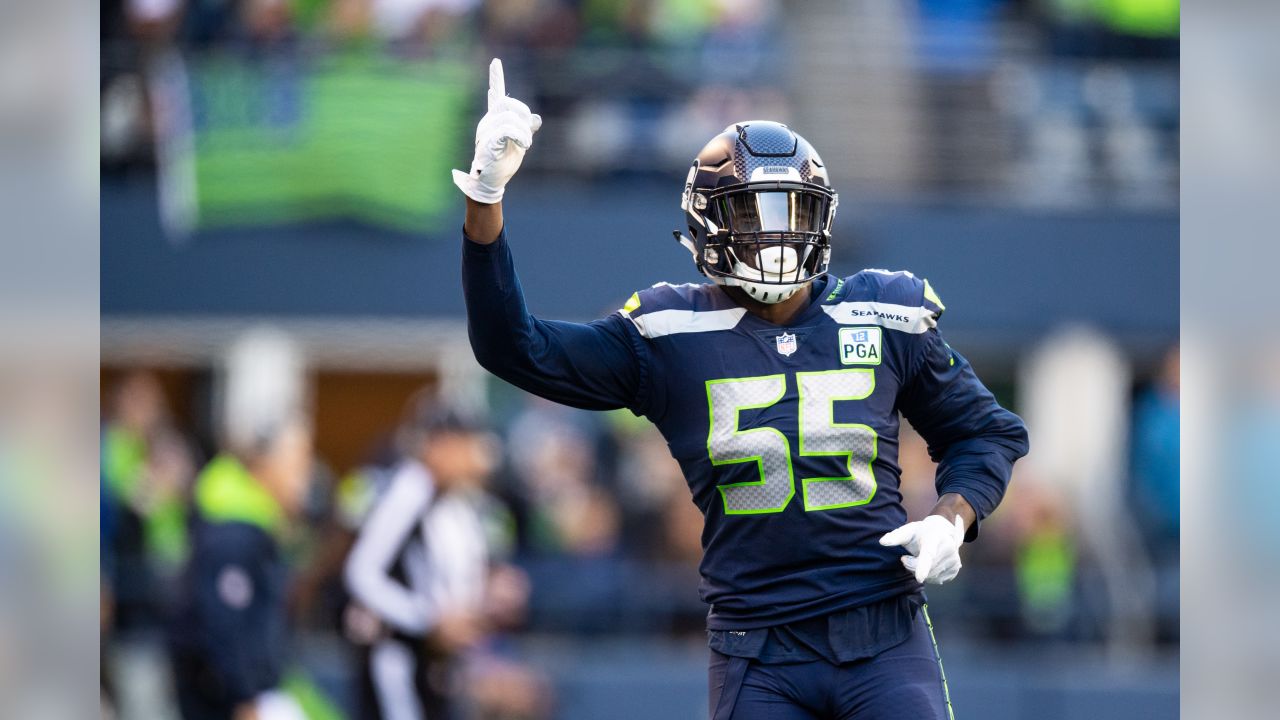 Thursday Round-Up: Seahawks Announce New FieldTurf at CenturyLink Field