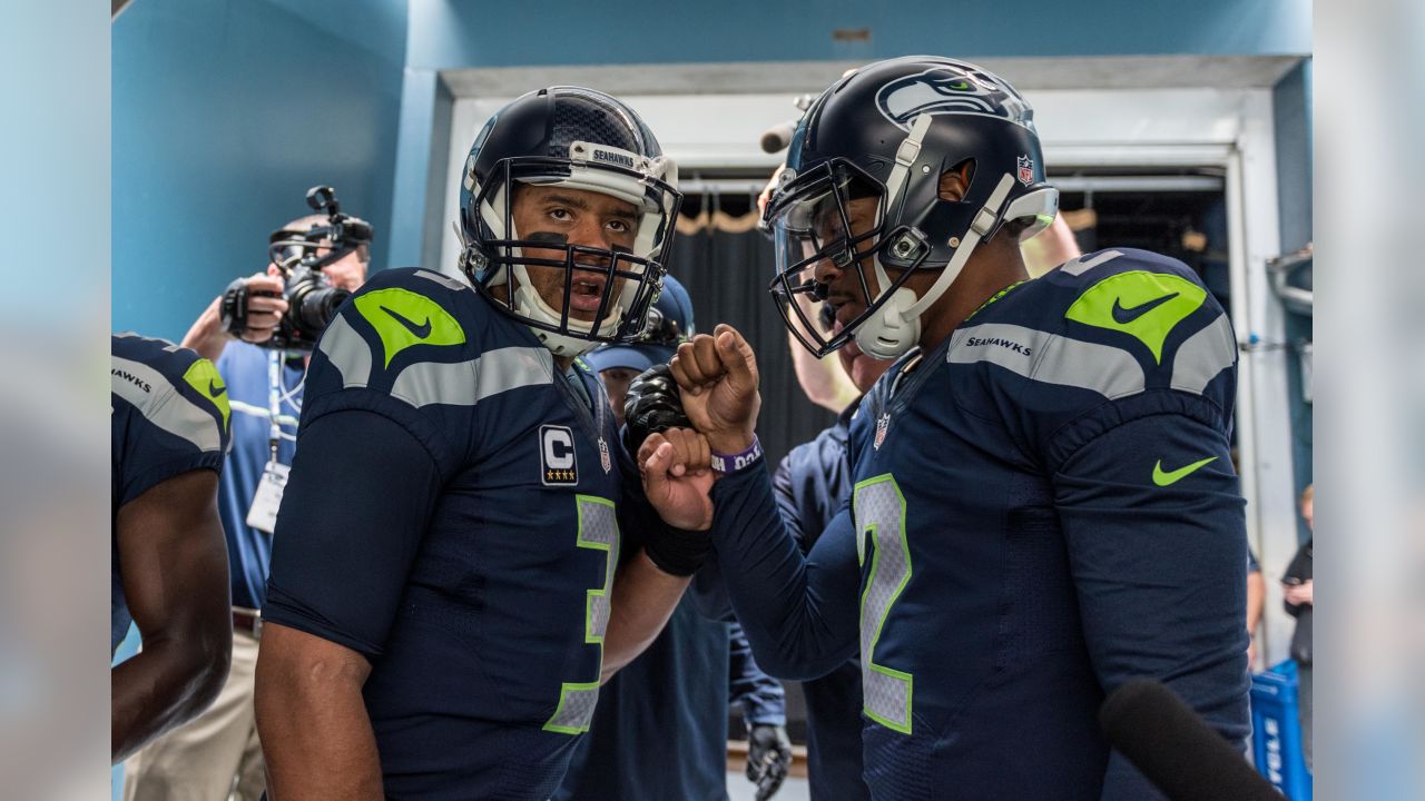 September 17, 2017: Seattle Seahawks cornerback Neiko Thorpe (23) carries  out the 12th man flag during a game between the San Francisco 49ers and the  Seattle Seahawks at CenturyLink Field in Seattle