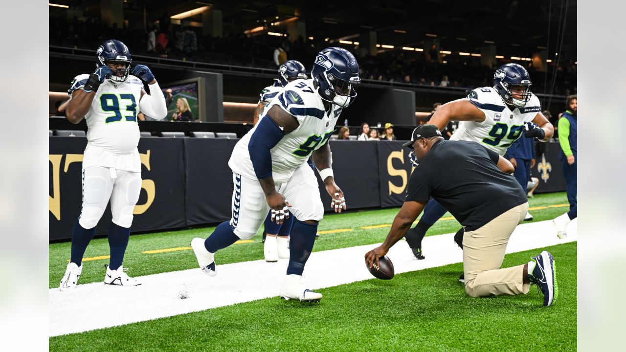 Seahawks defense struggles in 39-32 loss to the Saints