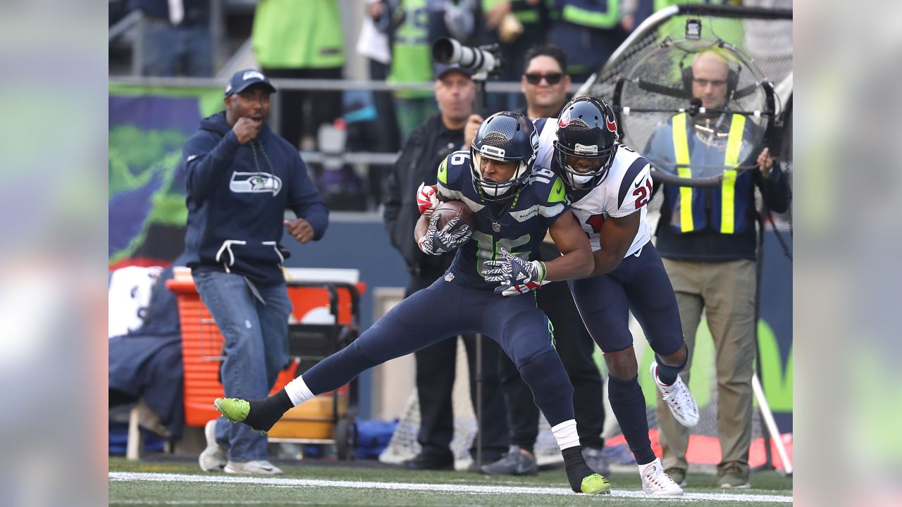 Cigar Thoughts, Game 7: Seahawks miraculously beat Texans 41-38