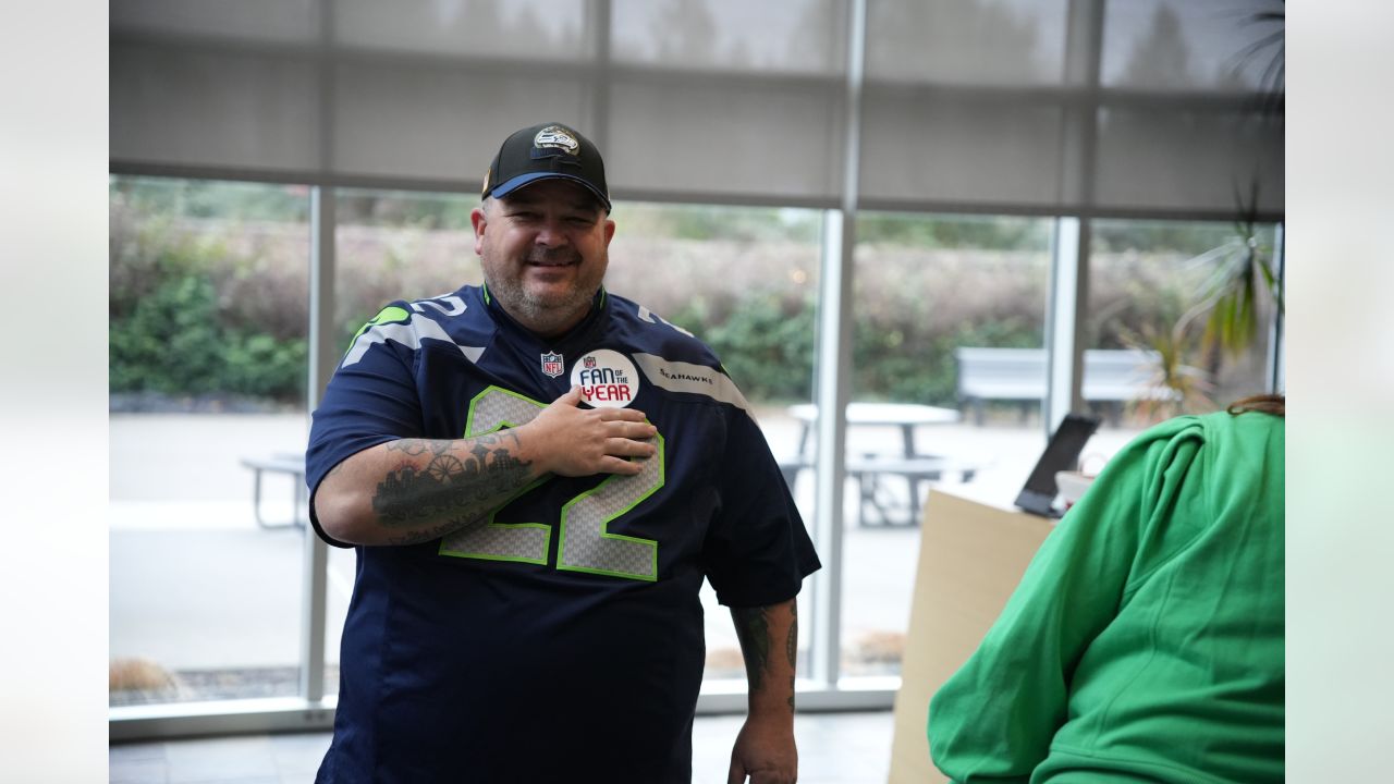 Seahawks Fan Larry Bevans Named NFL Fan Of The Year