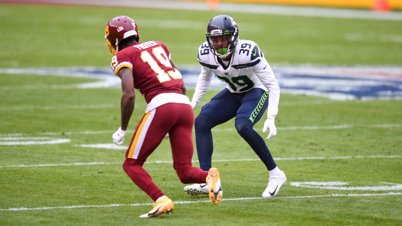 Seahawks hold on to beat Washington, clinch playoff spot - The Columbian