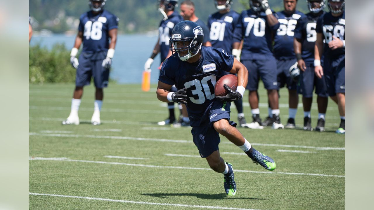 Meet a Seahawk: Three questions with fullback Tre Madden