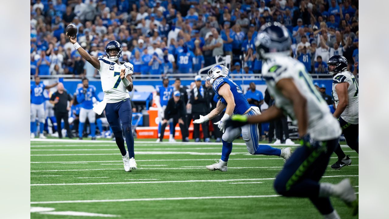 Geno Smith, Seahawks answer their doubters with rousing OT win in Detroit