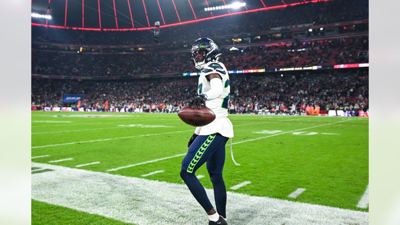 Here are the 7 Seattle Seahawks named to the Pro Bowl for 2020 - Field Gulls